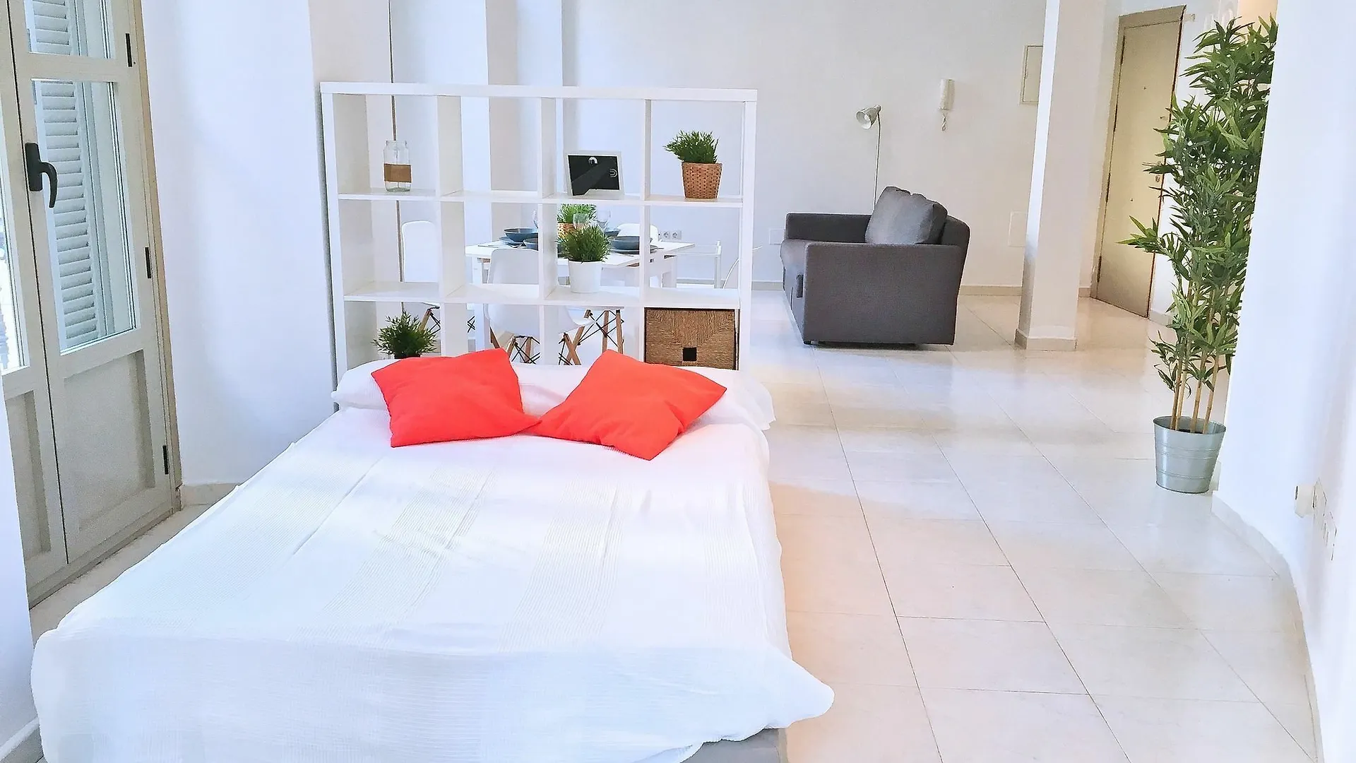 Apartment Malaga Urban Rooms Spain